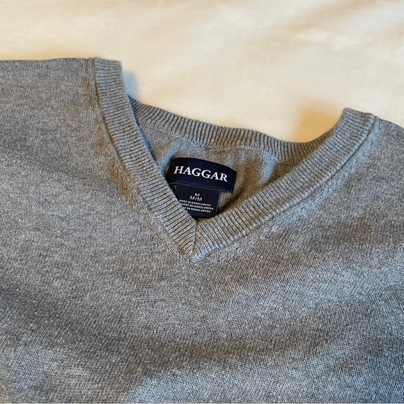 Haggar Grey Pullover V-Neck Sweater - Picture 2 of 3